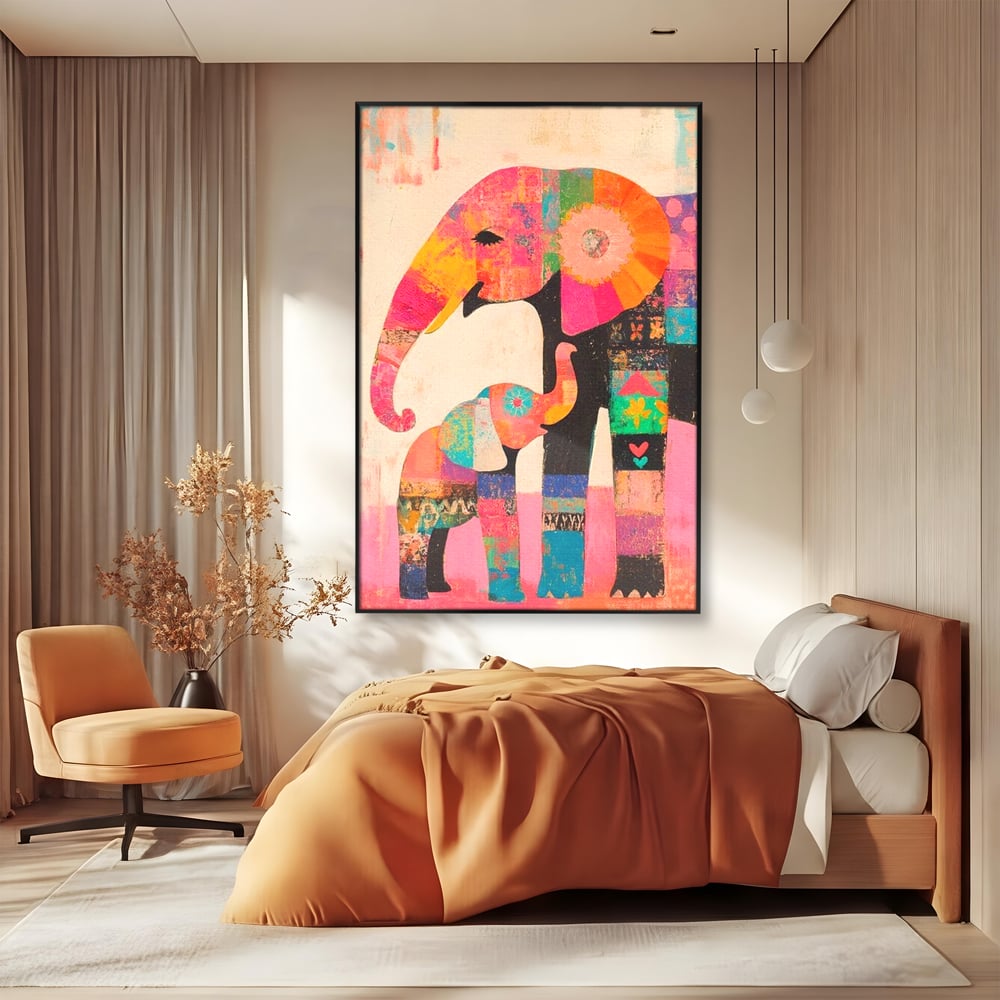 Tablou canvas cu tablou pictura cu elefanti colorati, in rama de aluminiu negru, pe perete intr-un dormitor
